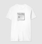 Camiseta EVERYTHING IS UNDER CTRL