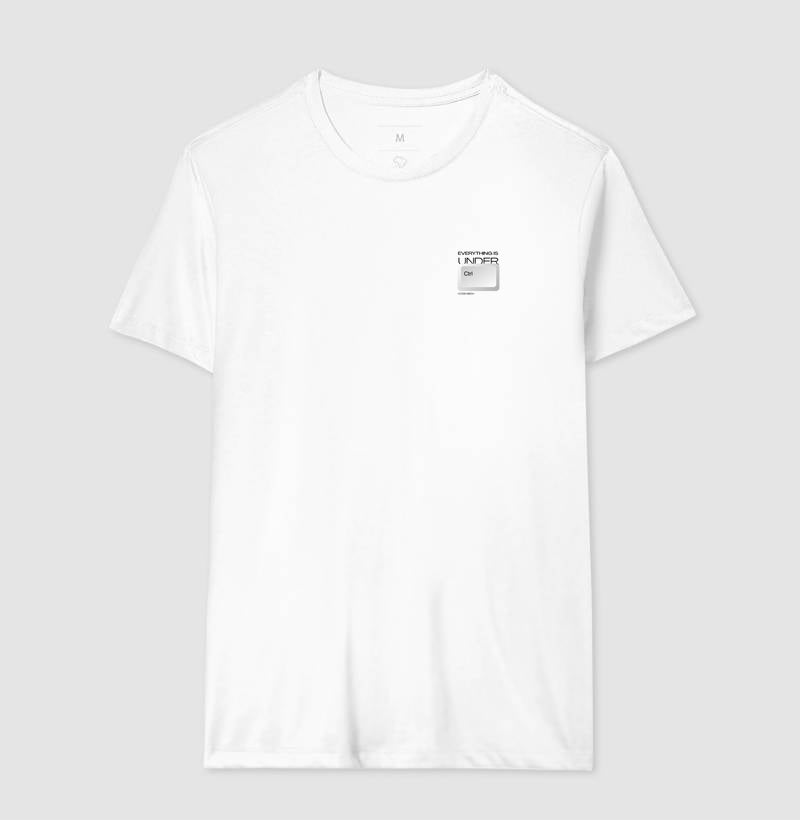Camiseta EVERYTHING IS UNDER CTRL